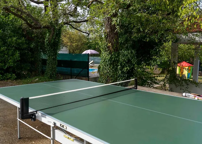 House Runjic With Pool, Large Garden And Playground *